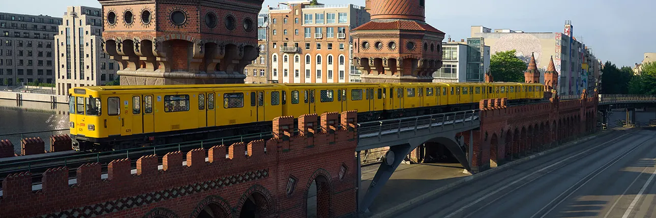 BVG Class G leaving a station in Berlin/Germany : r/trains